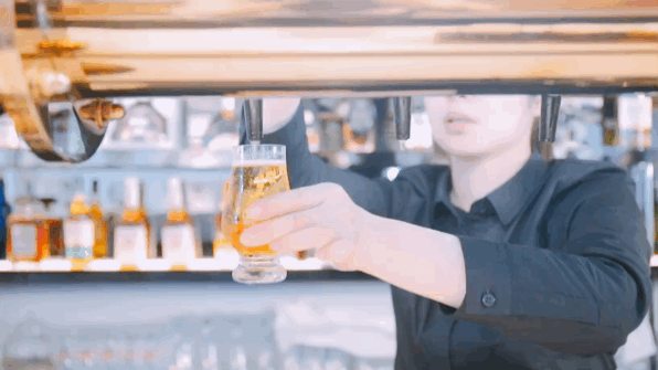 青岛：干杯，都在啤酒里~