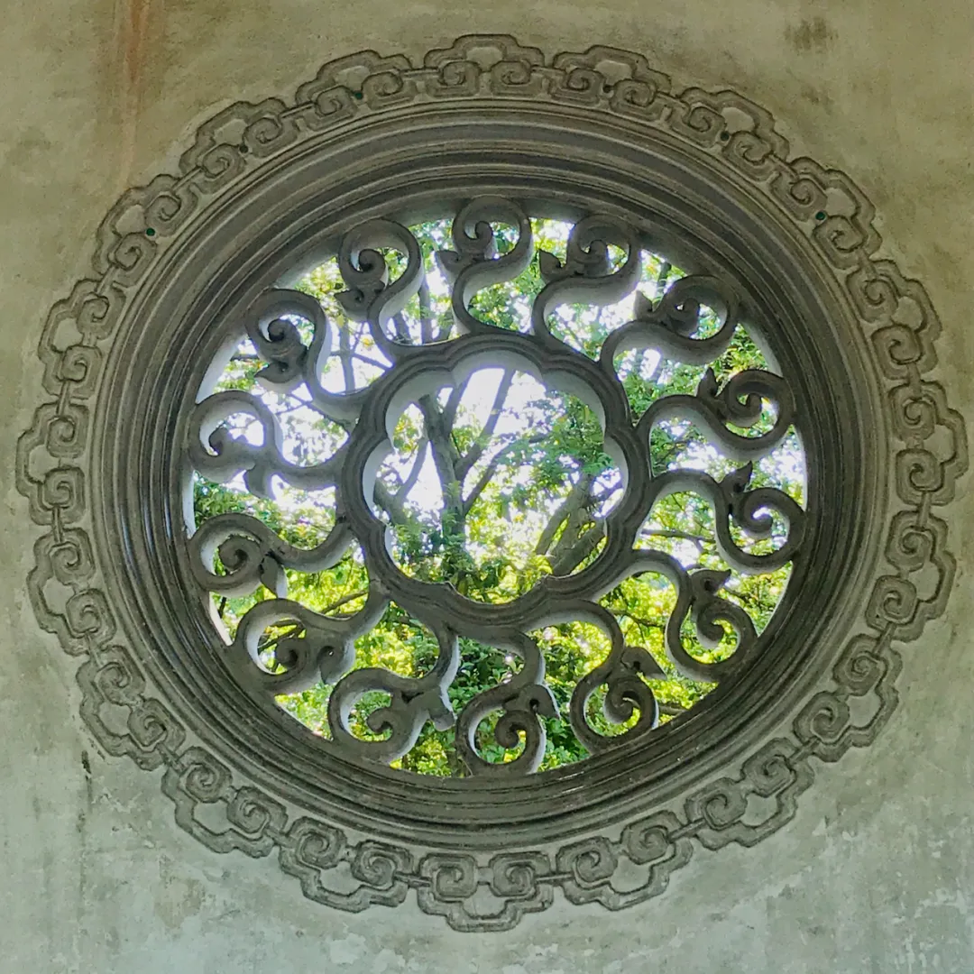 殷墟“出圈”，一口咬下三千年