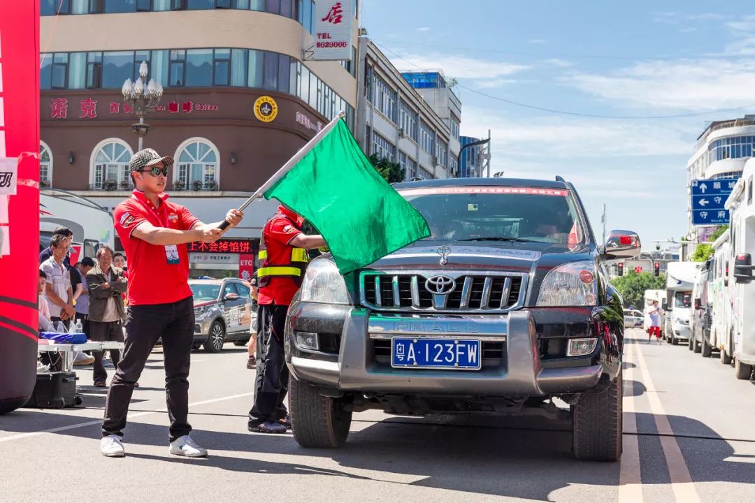 凉山赛车(环中国自驾游集结赛，重走长征路，致敬红军魂)