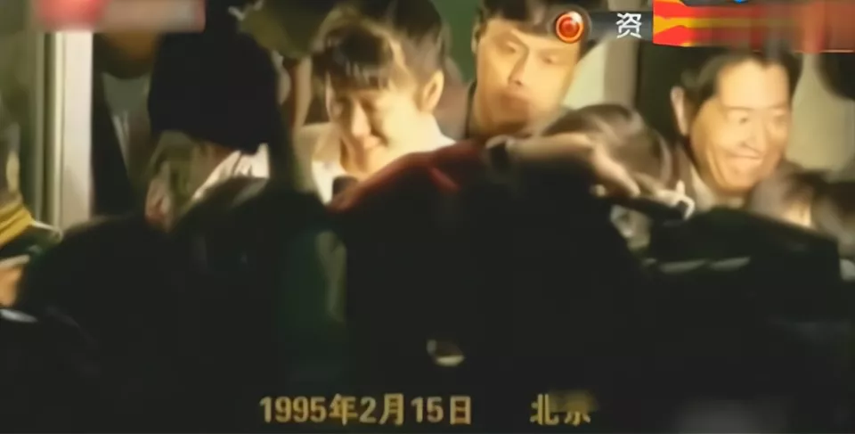 1994年女排世锦赛(女排低谷教练袁伟民求她出山，郎平：只要不死，就玩命吧)