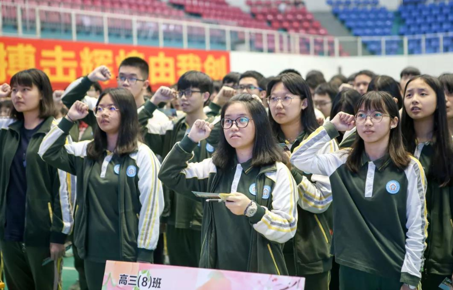 2021高考迎来“变革”，英语或将被淘汰？同时还有个坏消息