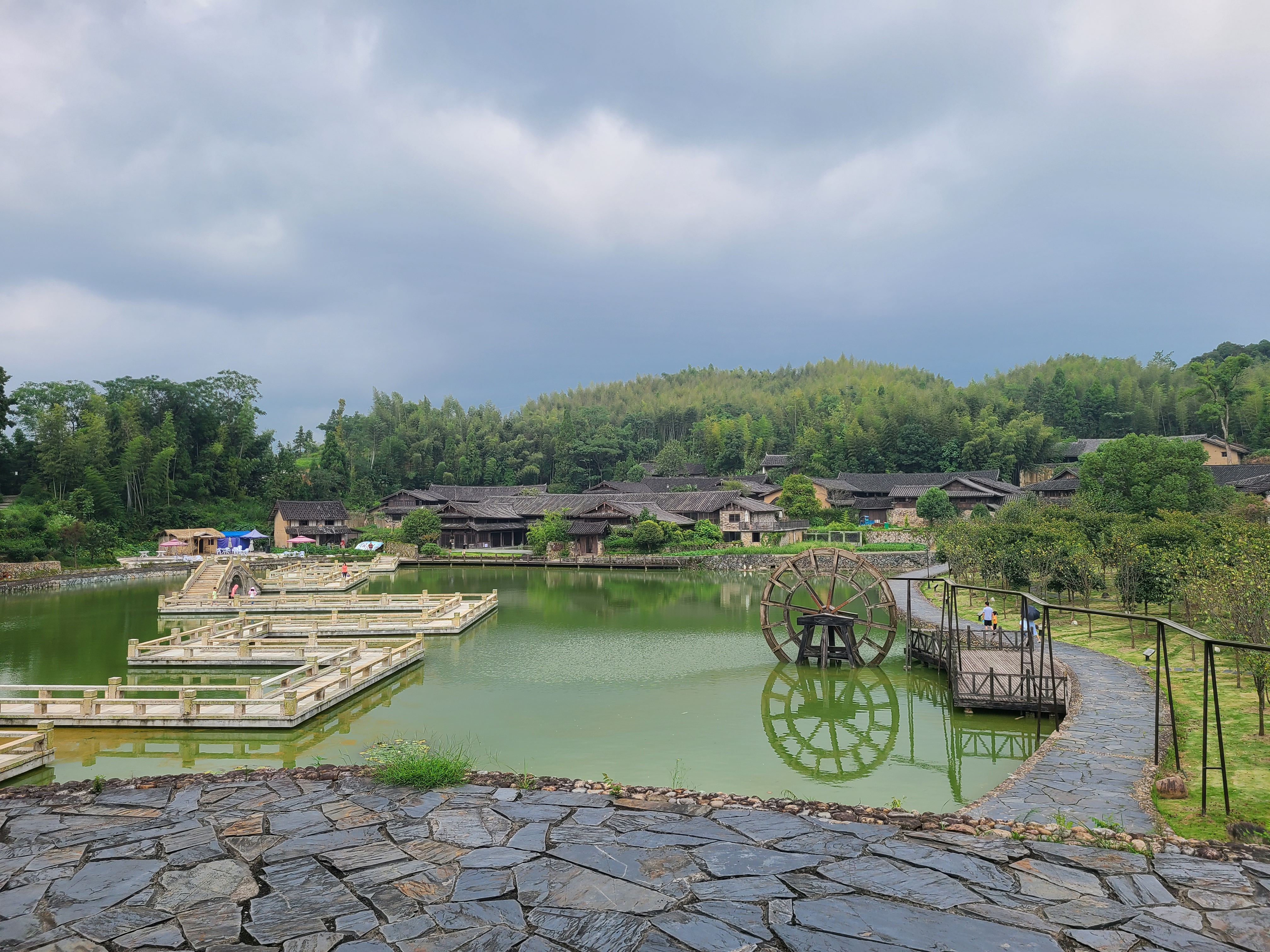 泰顺有一轴圣旨，其主人写碑文的道观或为《红楼梦》中清虚观原型