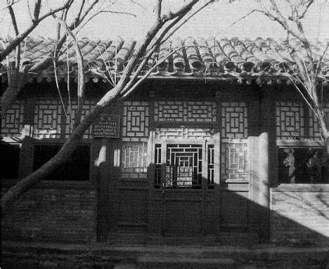 娜拉走后怎样（鲁迅与朱安在北京：扔她做的棉裤，嫌她做菜品种少，批她不懂招待）