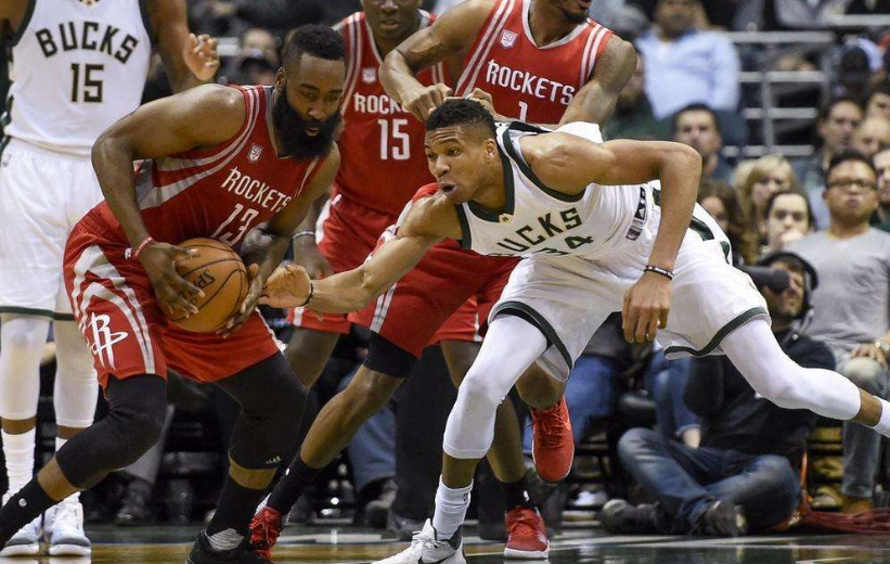 nba為什么爆冷多</h2>

<p>　　4：NBA很多重要比賽，都是在北京時間11：30，那在美國當地時間就是深夜了。大家忙碌了一天，還得熬夜看球，這令很多球迷選擇放棄。畢竟籃球魅力始終不如足球，真正能夠熬夜看球的球迷是少數。如果NBA把比賽時間調整下，也許會有所改善。</p>

<p>　　<img alt=