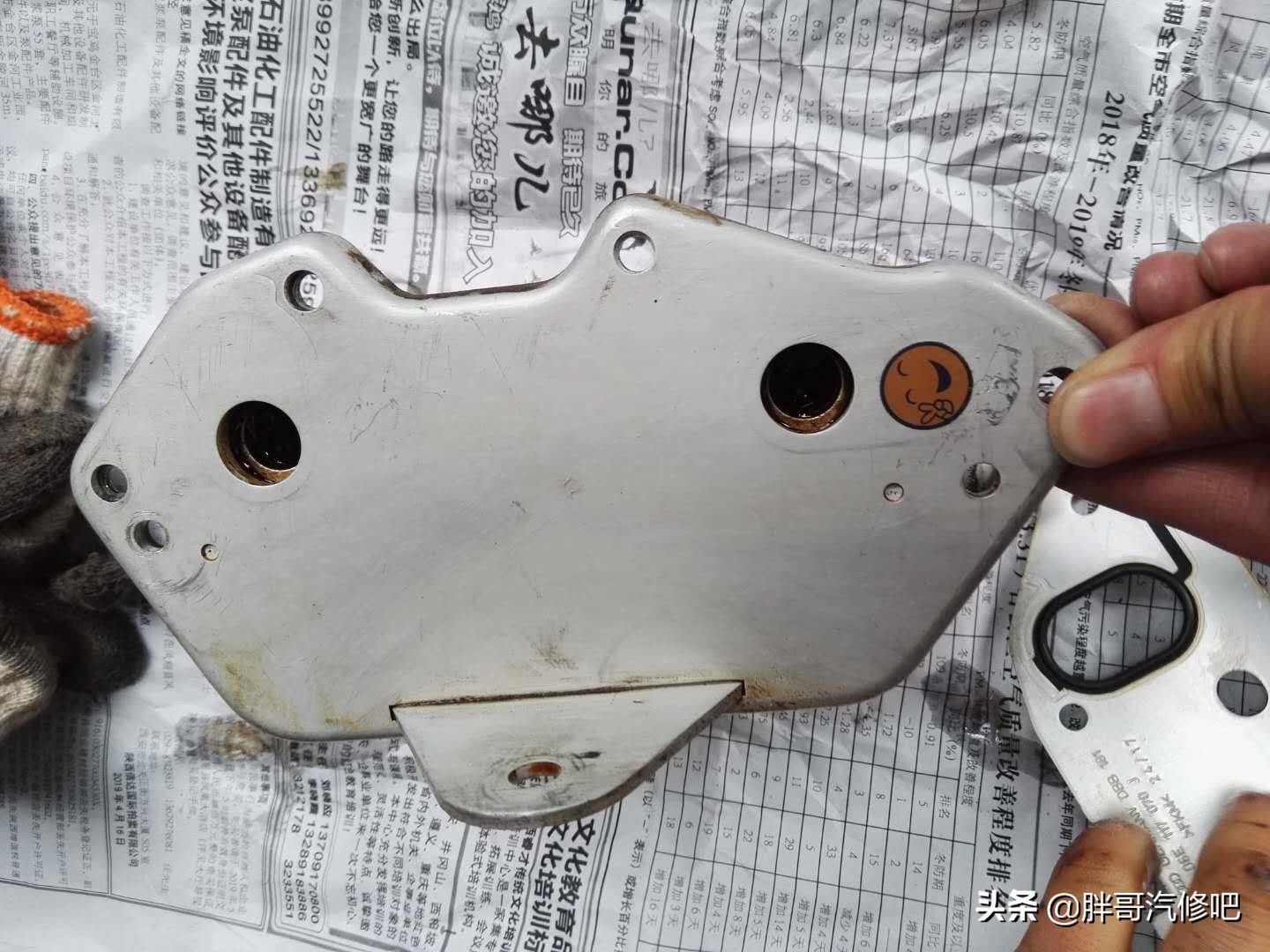 12年车龄23万公里奥迪A6L，2.4V6发动机全方位漏油维修
