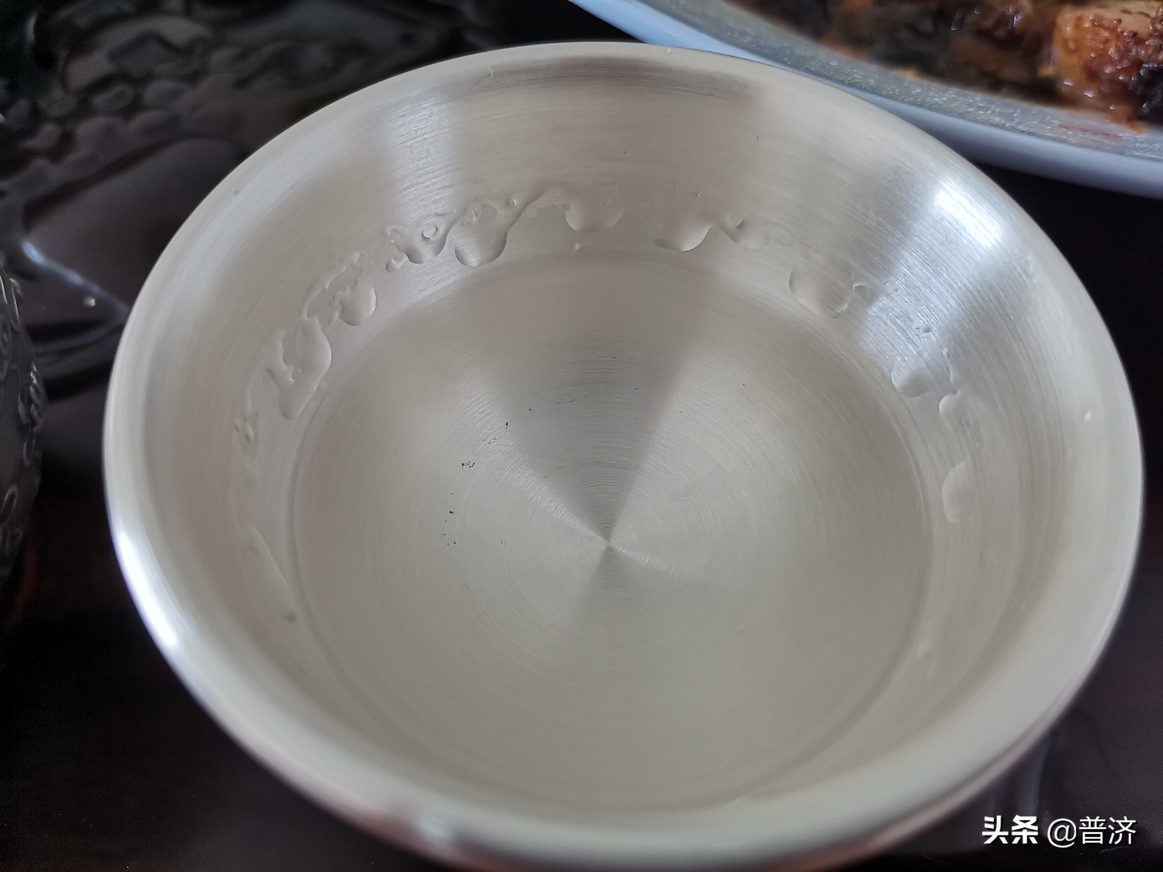 怎么鉴别茅台镇酒好坏？相同价位的比着喝，学会了再也不掏冤枉钱