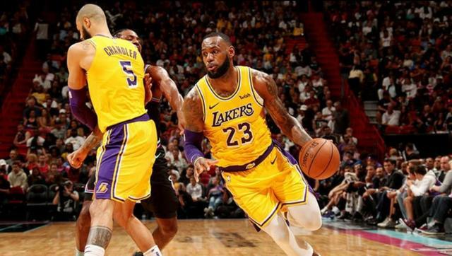 nba打球为什么多数是黑人（NBA联盟被黑人统治，但为何几乎都是美国黑人，非洲黑人却很少？）