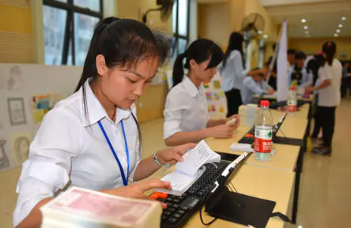 大学里“华而不实”的专业，名字看起来高大上，实则就业前景很差