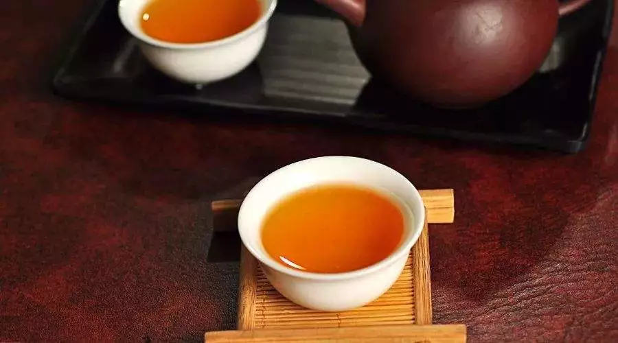 一杯黑茶，足以慰风尘