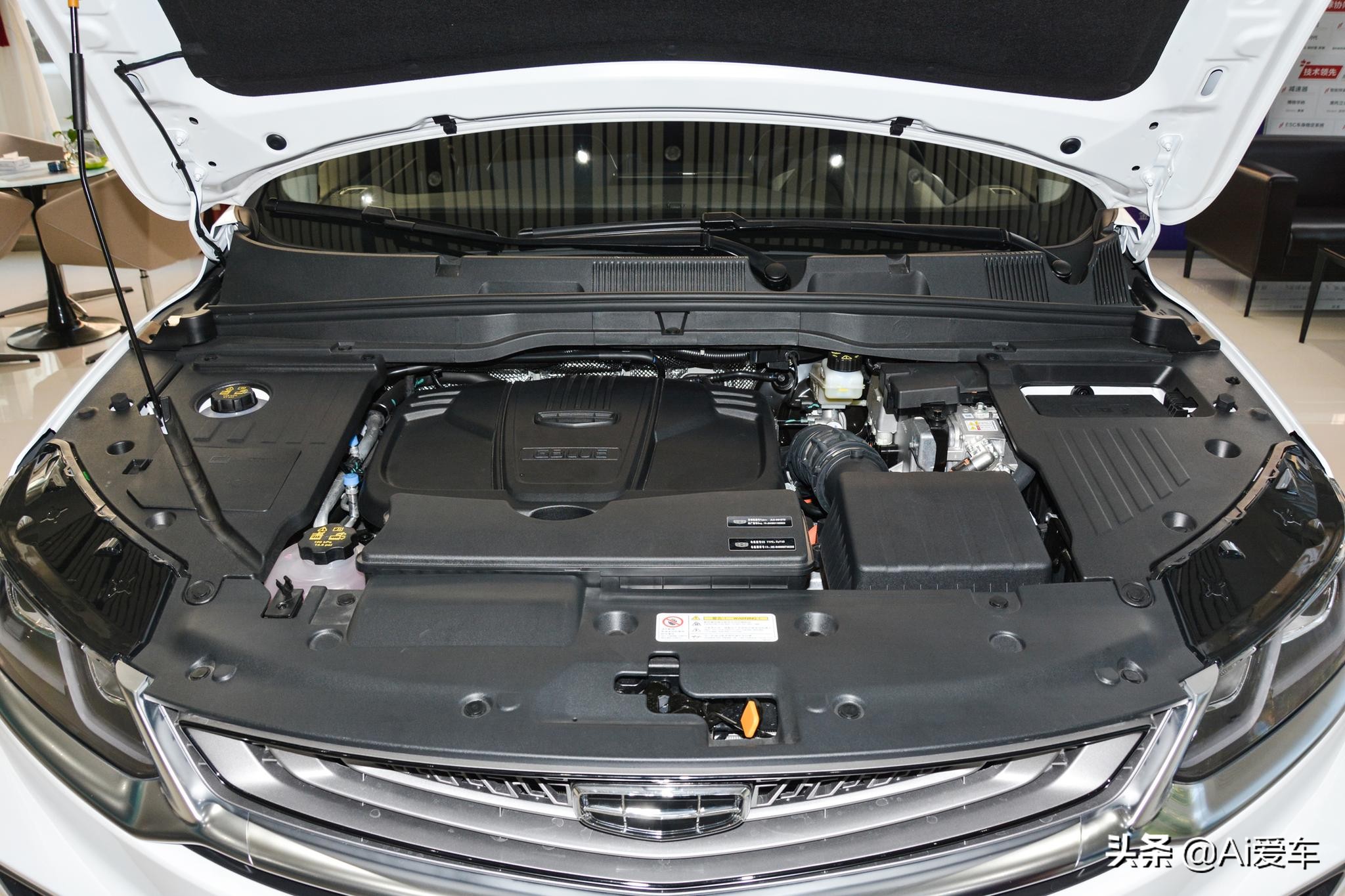 1.4L油耗好养，增压自动挡家用SUV，便宜空间够用，吉利缤越PHEV