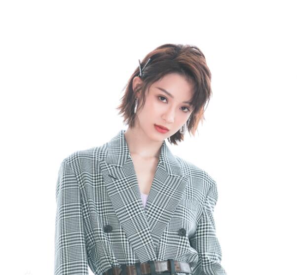 佳雨,王天辰,刘帅良等也强势加盟,他们要么是帅哥,要么是高颜值女演员