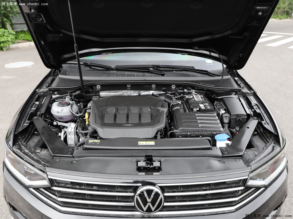 这车保值！一汽-大众迈腾30周年纪念版正式上市