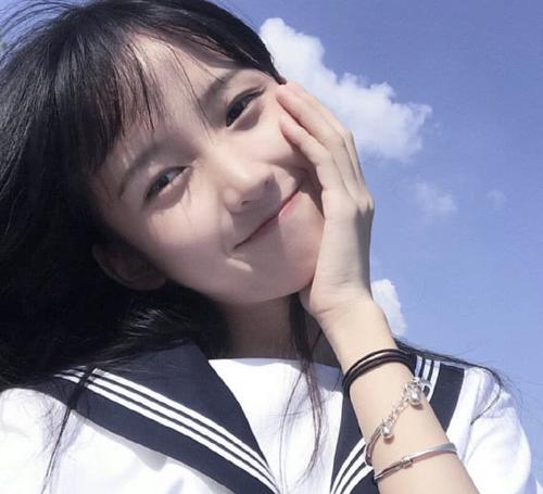 女儿到外省上大学，警察父亲列了10个安全忠告，每个都是重点