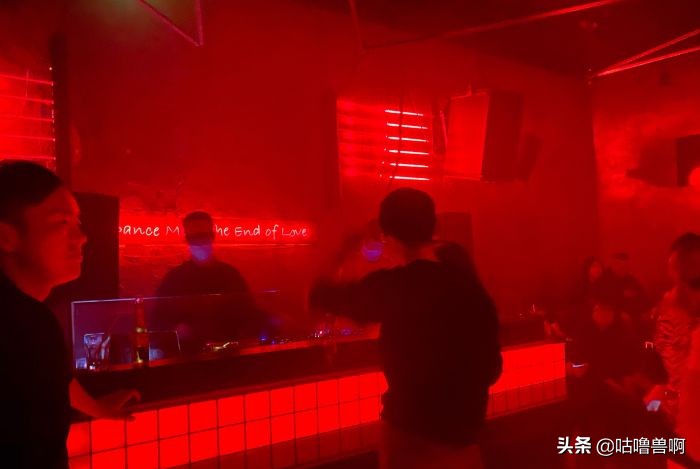 蹦迪一时爽一直蹦一直爽，闺蜜团亲身探店那些嗨爆上海的超级夜场