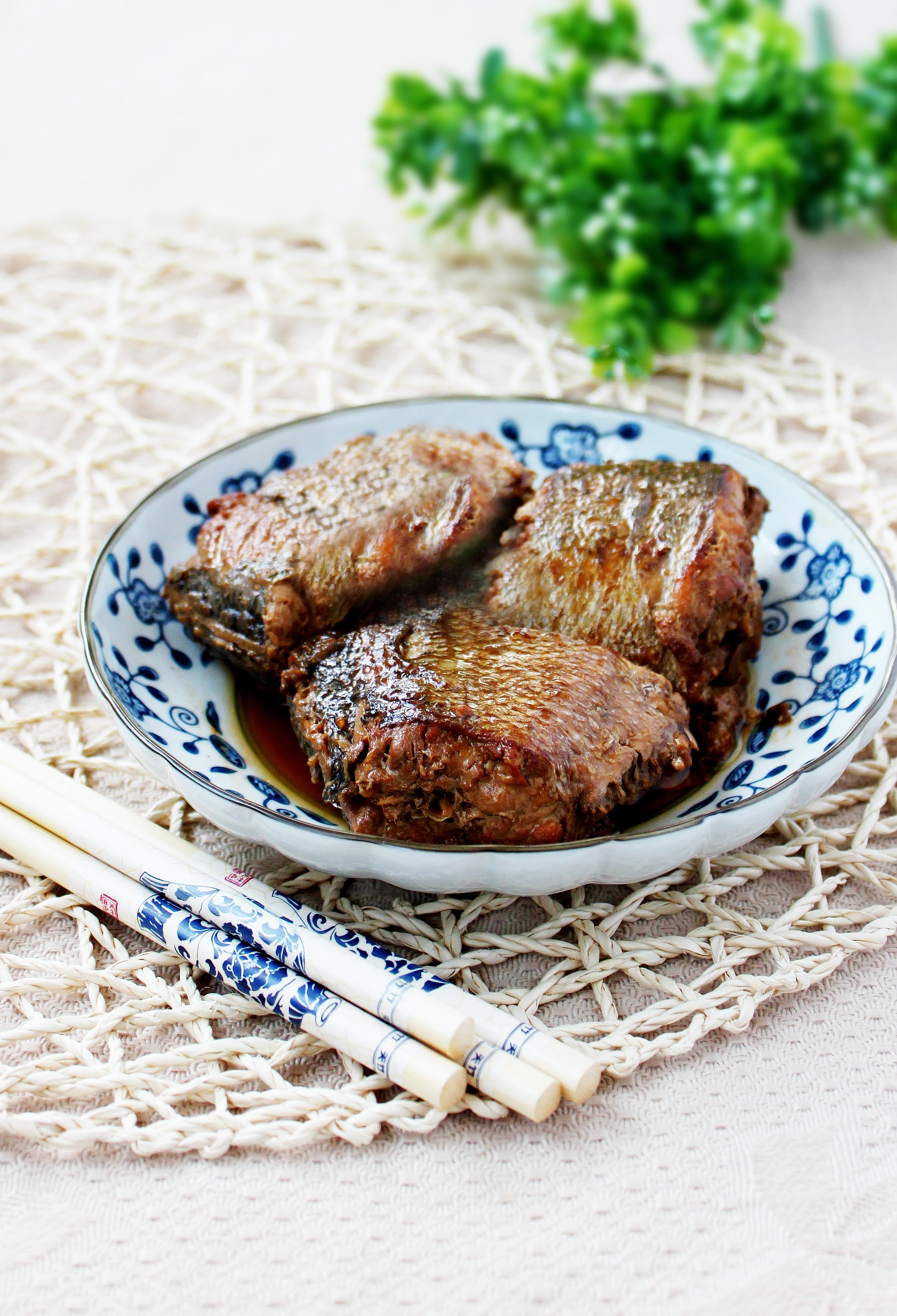 燜酥魚(燜酥魚的家常做法)-我的快樂小窩