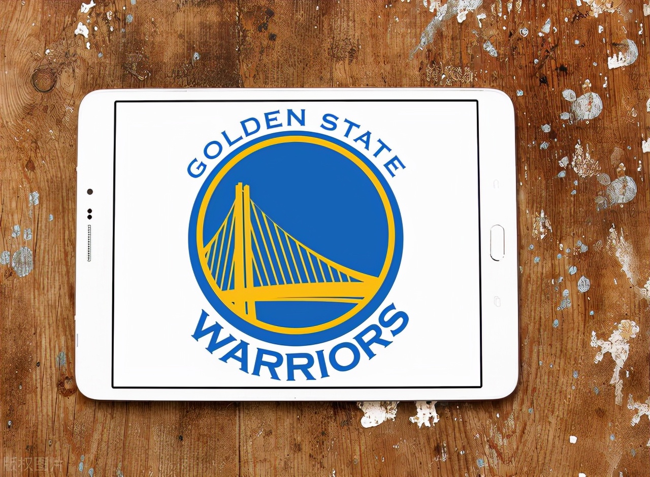 为什么nba都是普通颜色（为什么CBA球场效果和NBA的差距那么大？）