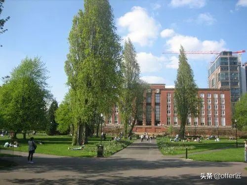 英国TOP100院校商学院全解析—伯明翰大学商学院申请要求