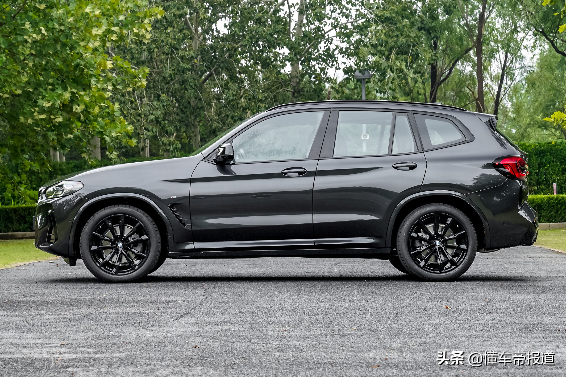 新车 | 外形升级,更加忠于运动本色!试驾2022款宝马x3