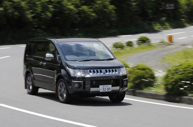 三菱推出全新面包车，四驱带锁，轴距2850mm，档次比奥德赛都高
