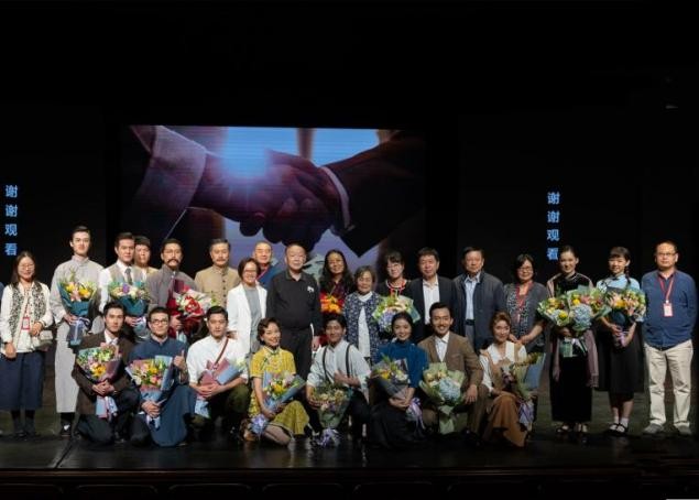 院士、校长出席，副市长点赞，主流媒体现场直击！上海这部“大剧”火爆出圈！