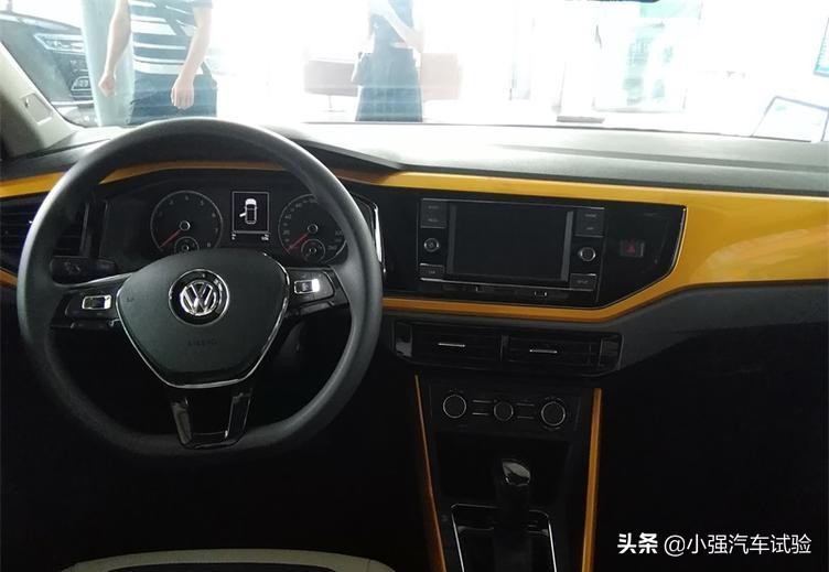 大众Polo价格“跳水”，跌至6万多，买国产不如选择它