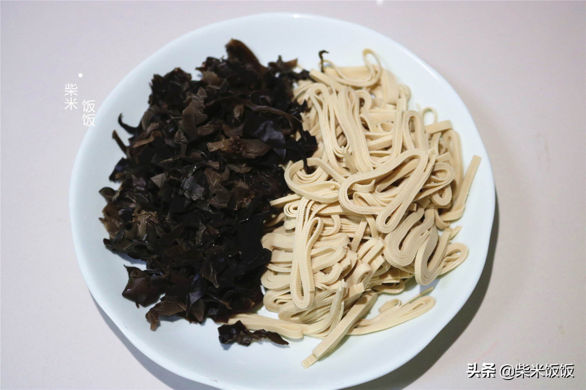 冬天，我家最喜欢喝这汤，食材做法都简单，一碗下肚浑身暖和
