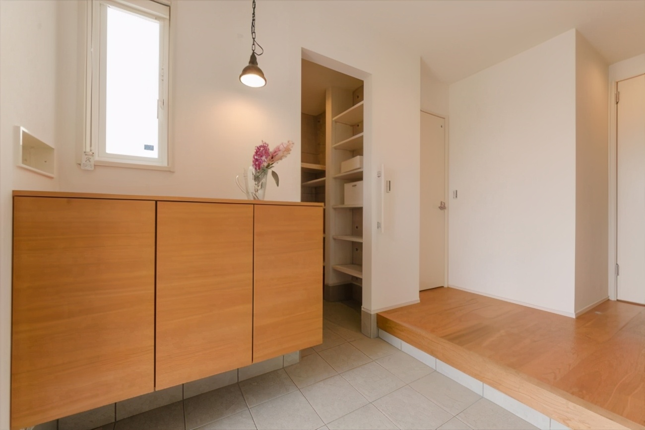 日本人的脱鞋的习惯，让一些国人难以接受