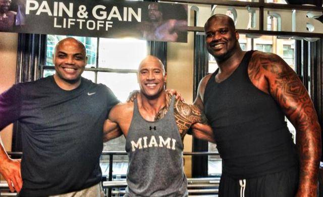 nba球星为什么叫鲨鱼（《NBA球员绰号来历》“大鲨鱼”奥尼尔的由来？）