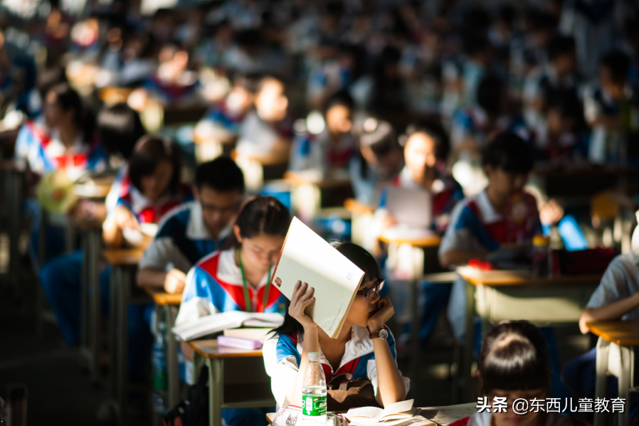 当双减政策重磅落地，我找到了带孩子走出内卷的唯一途径