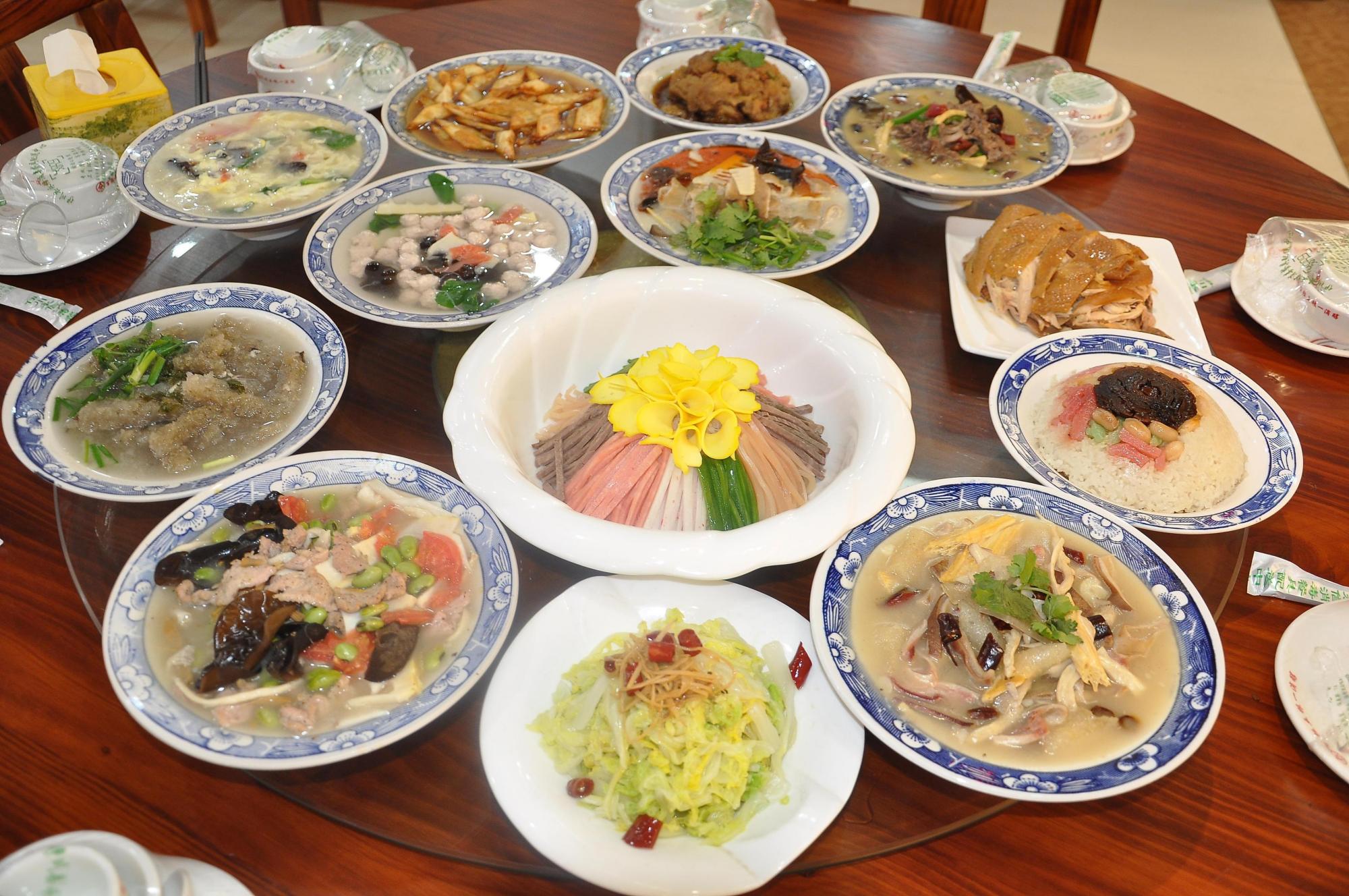 洛阳十大名吃推荐：五一假期必尝美食指南