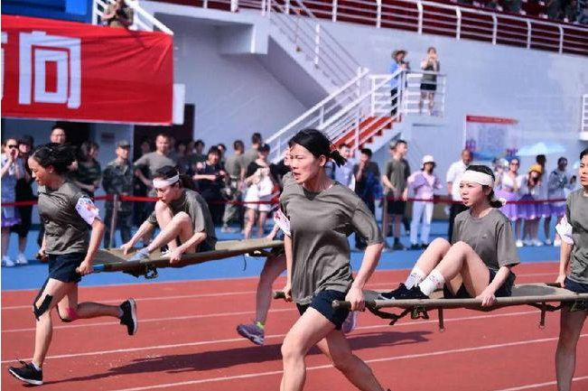 青岛大学美术学院（青岛大学）