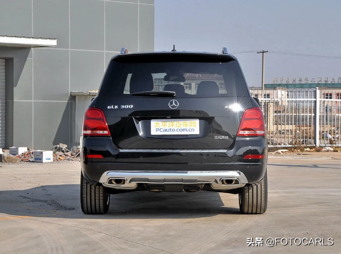 奔驰GLK300 3.0 V6顶配实拍，颜值喜人比进口便宜，为何却停产？