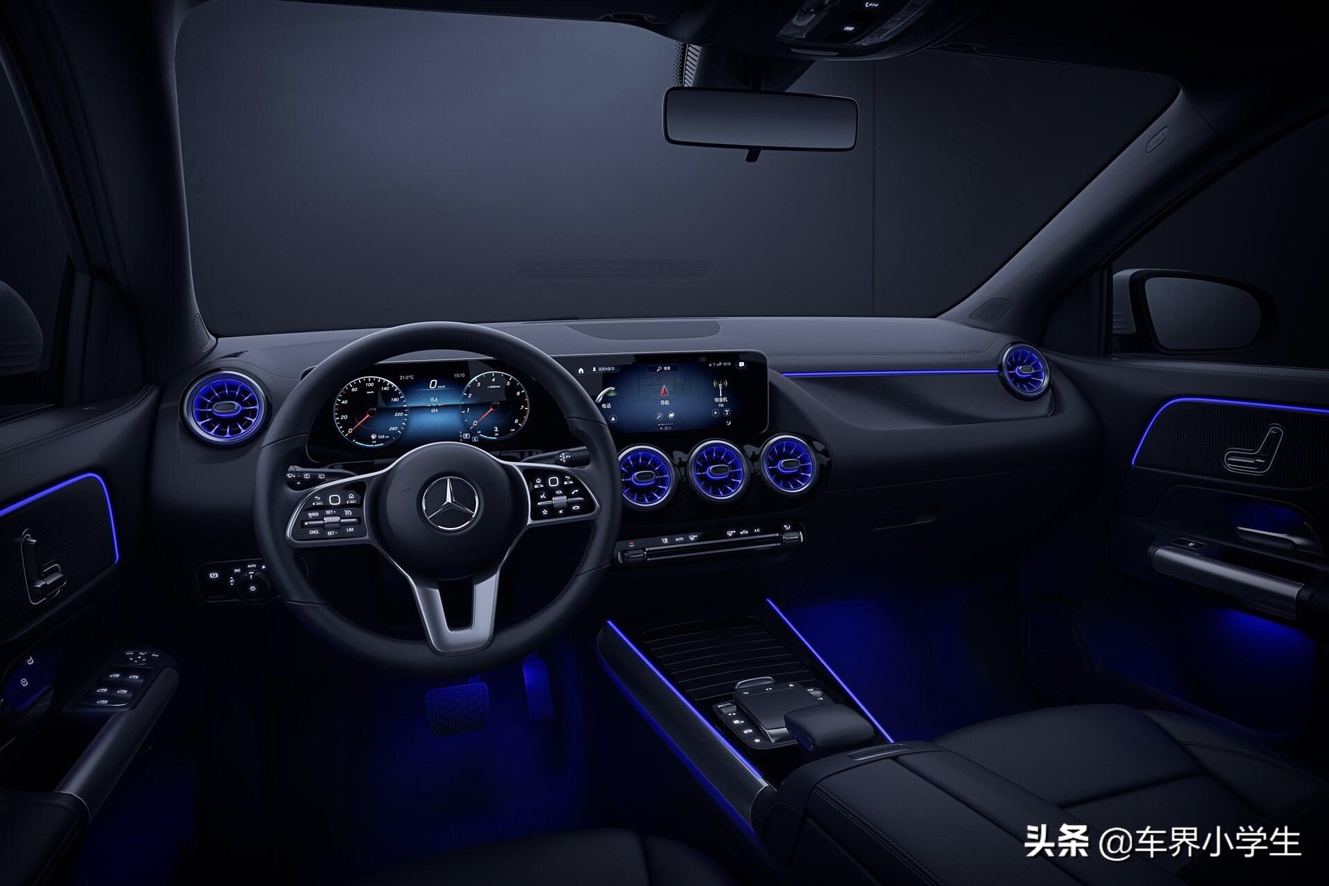 精致优雅的白领丽人专属座驾：奔驰GLA200 4MATIC