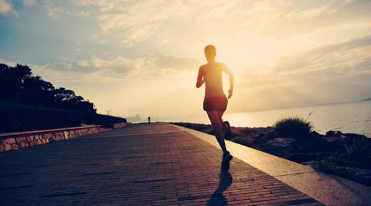 10篇写高三高考的优秀作文：有备战经历、写作方法，可治愈心灵