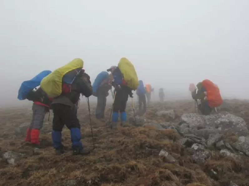 穿越无人区屡禁不止！秦岭登山线又有人遇难，比可可西里还危险？