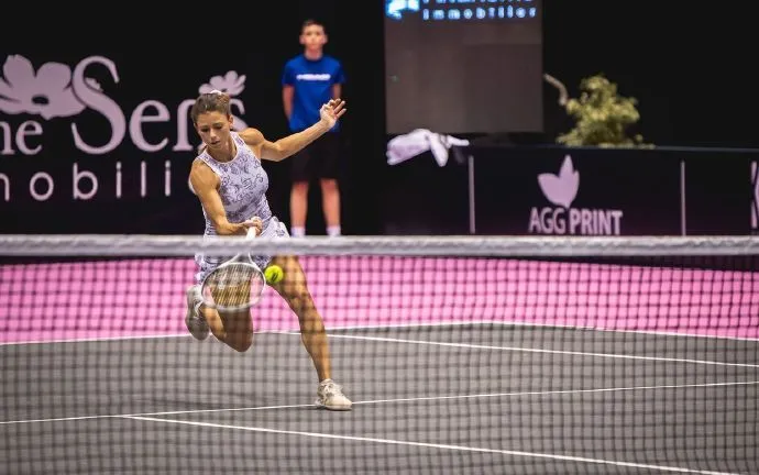 大学网球学习计划（能打比赛就不花钱请教练了？请收下这六种网球自学方法！）