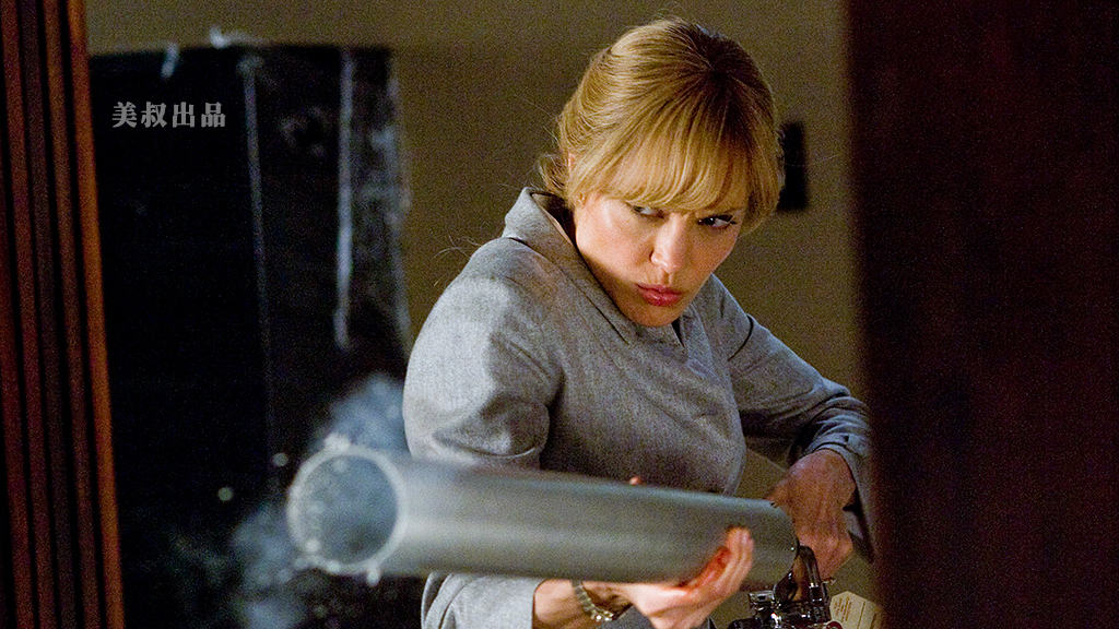 除了《安娜》,这三部美艳女特工谍战动作电影也值得一看