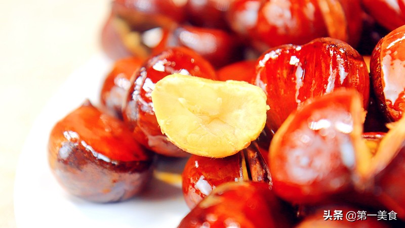 外面排队1小时！大厨教你在家做蜜糖板栗，简单3步，个个香甜软糯