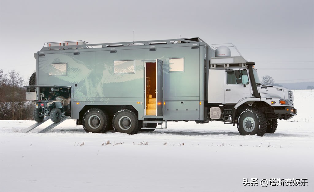 霸恐原型:奔馳zetros 6x6房車