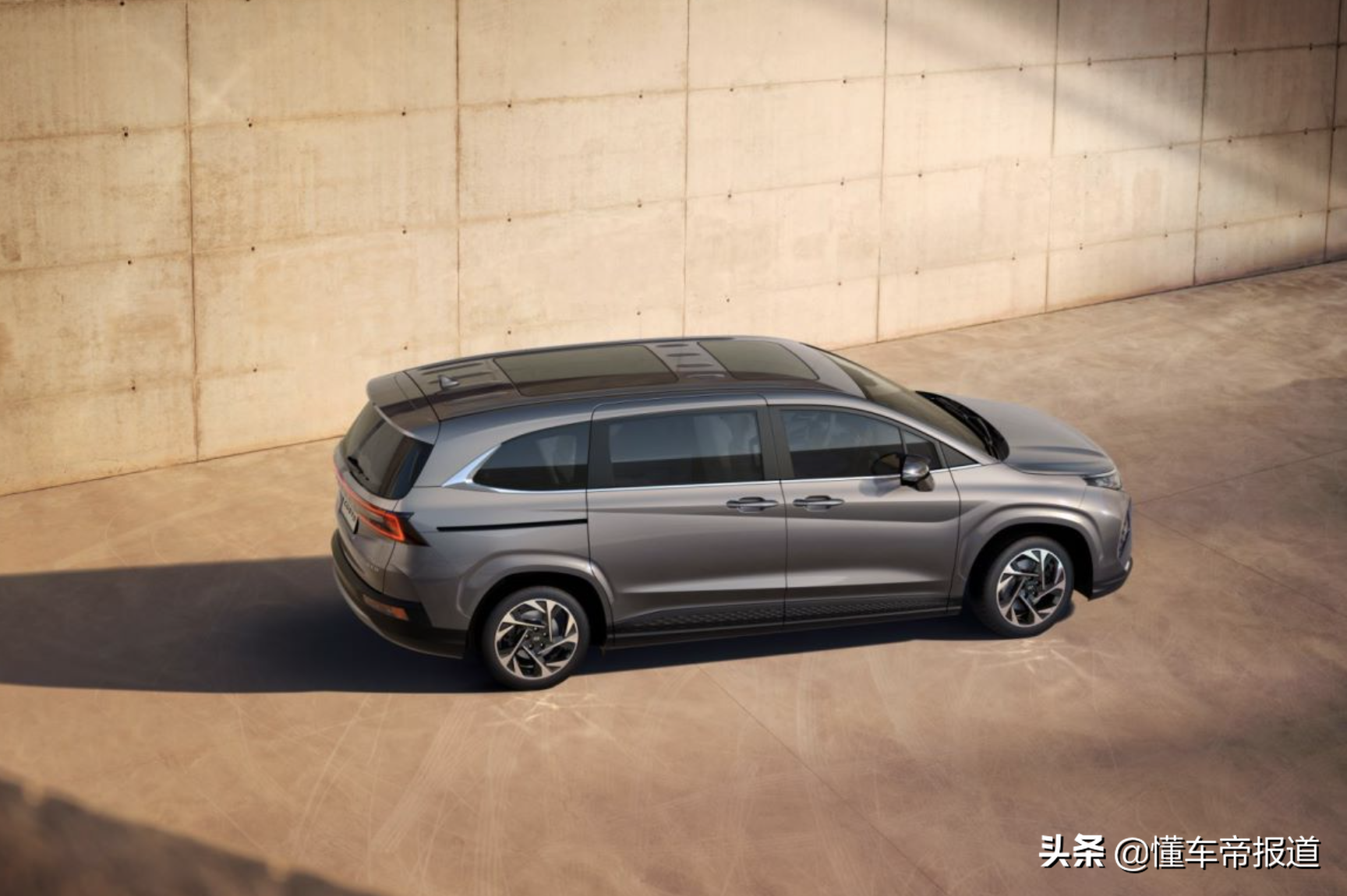 新车｜奥德赛新对手？北京现代首款MPV库斯途正式亮相，两种动力