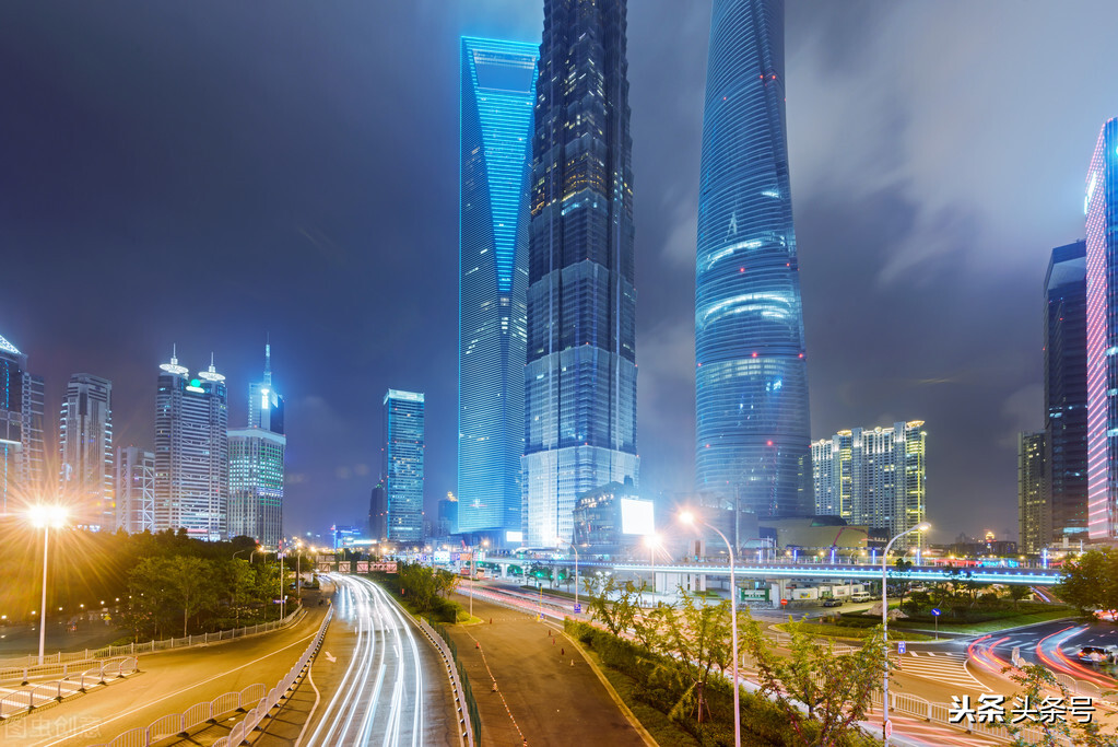 关于中国70周年的祝福语80「大全」
