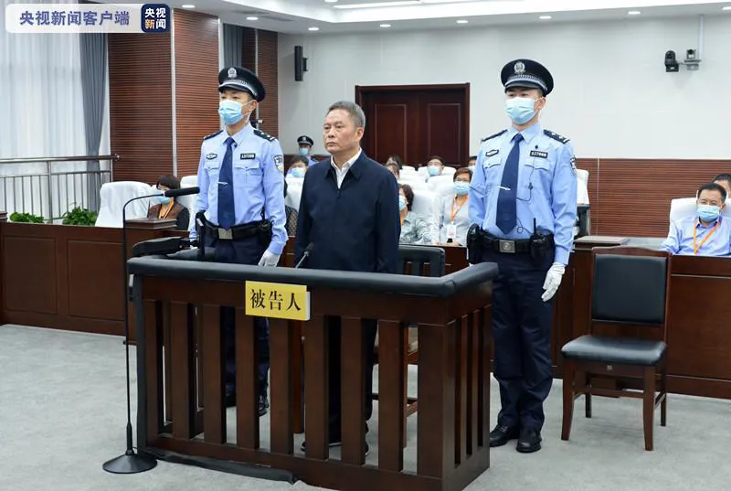 作风霸道、不关爱民警、搞垄断！“警虎”刘新云一案背后的几个细节