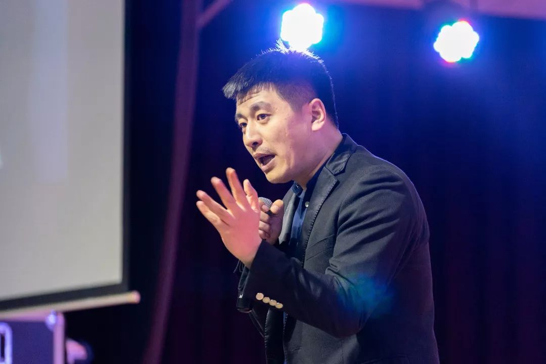 张雪峰给大学生忠告：大学里“最没用”的证书，考了也是浪费时间