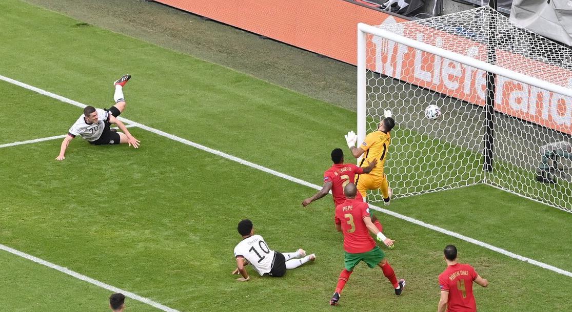 半场两乌龙，德国4-2葡萄牙的比赛到底发生了什么