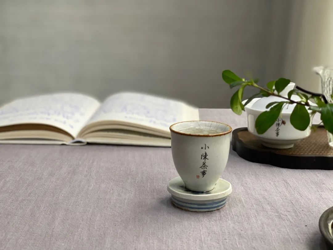 从白毫银针、白牡丹、寿眉，新茶友第一次买白茶有什么推荐吗？