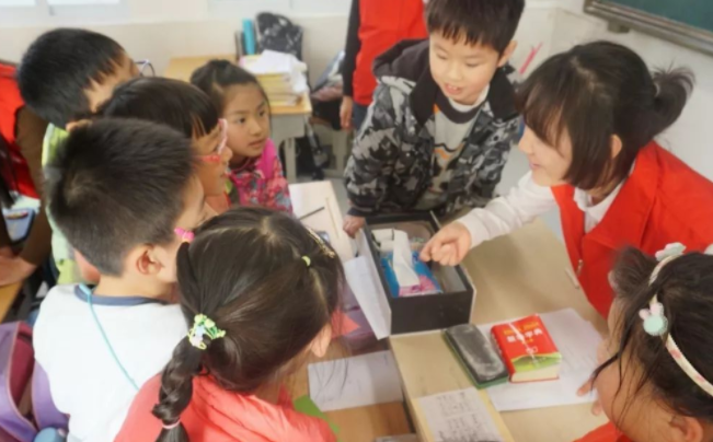 2021中小学寒假即将到来，各校陆续公布放假时间，最长的有40多天