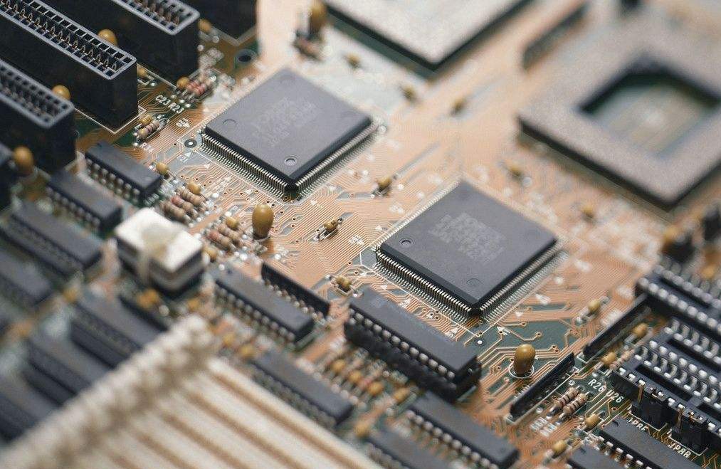 ttl驱动cmos要解决的问题usb转ttl芯片哪个好