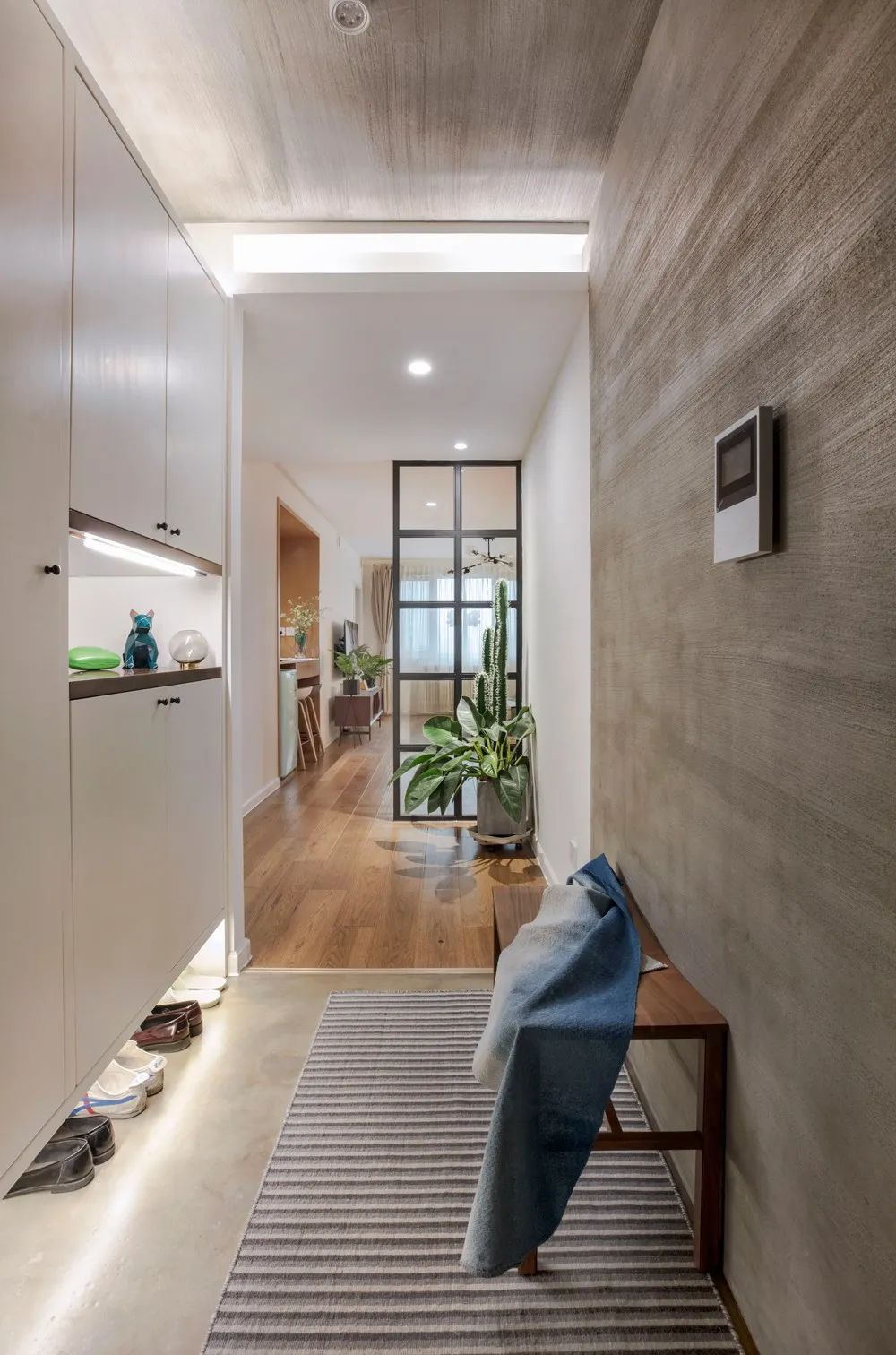 别傻傻只会放鞋柜了！增加这些细节设计，让你家玄关更实用