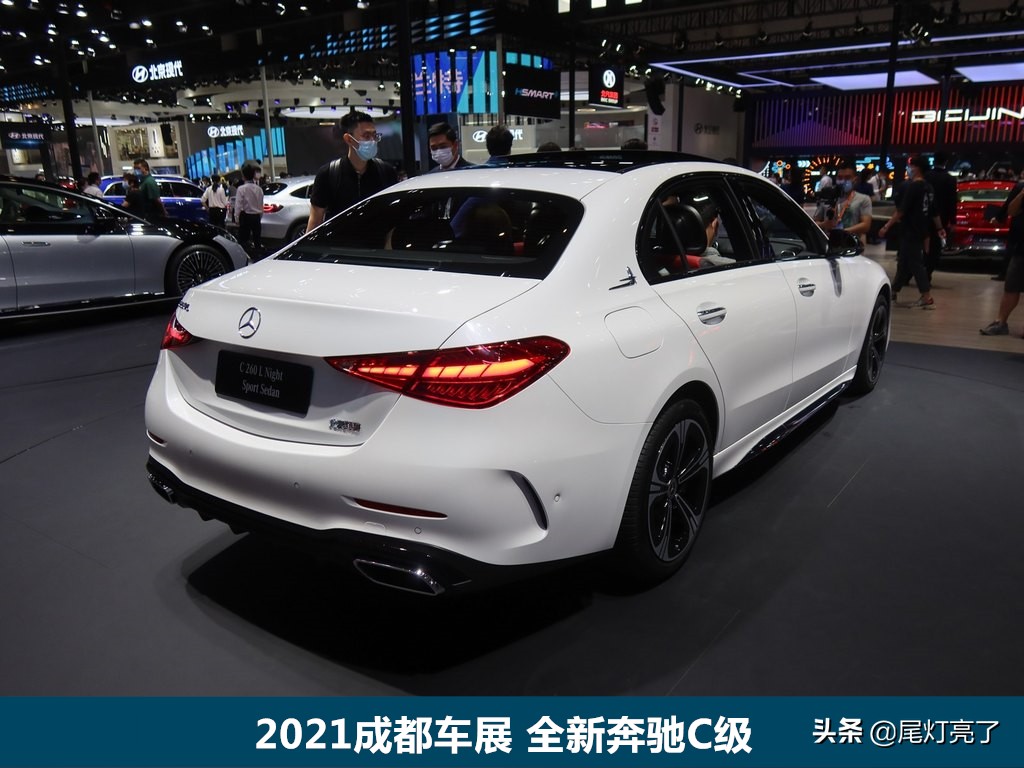 全新奔驰c级亮相2021成都车展,搭载1.5t 48v动力系统