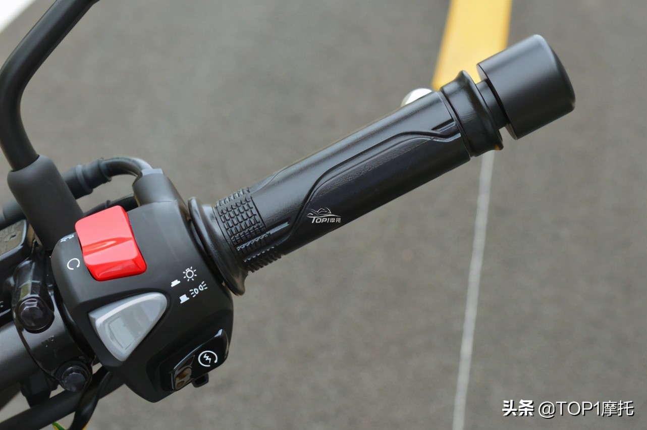 被价格掩盖了实力！本田CB300R骑行体验 完美的入门级街车